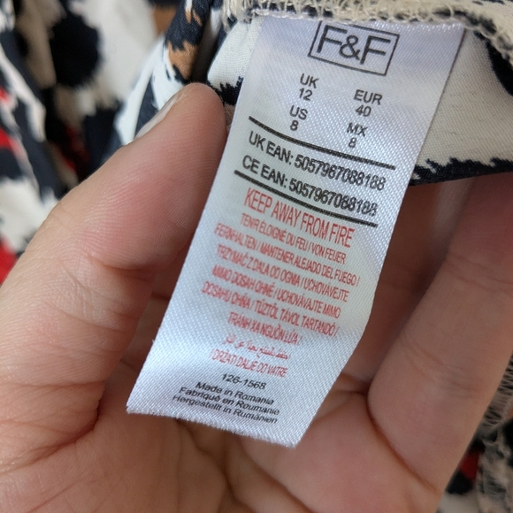 F&F Leopard Print Button-Down Blouse – Size US 8 / UK 12 / EU 40 - Picture 5 of 8